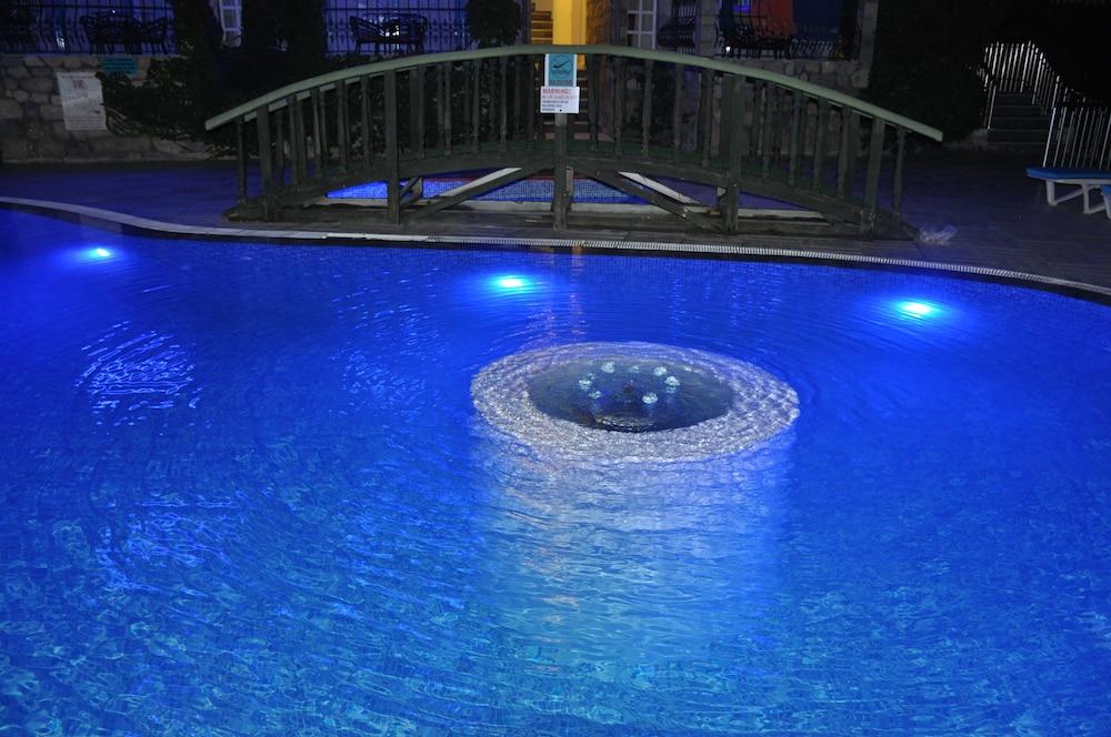 Club Aquarium Aparthotel Marmaris Exterior photo