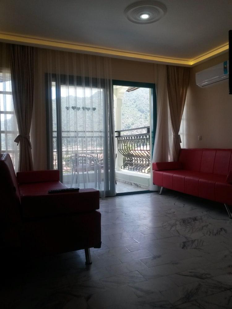 Club Aquarium Aparthotel Marmaris Exterior photo